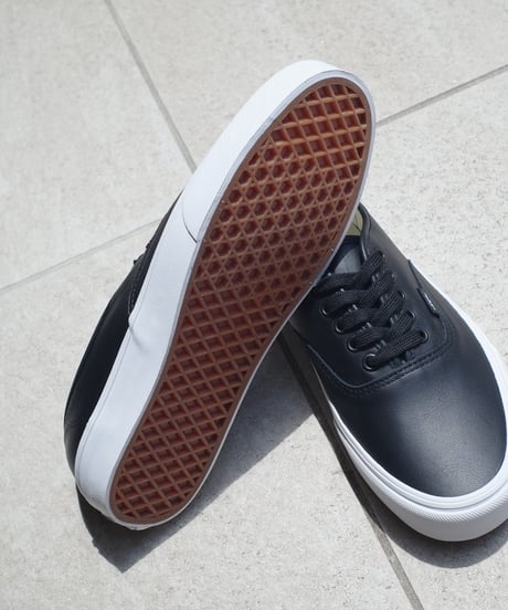 VANS Authentic Leather Black/True White