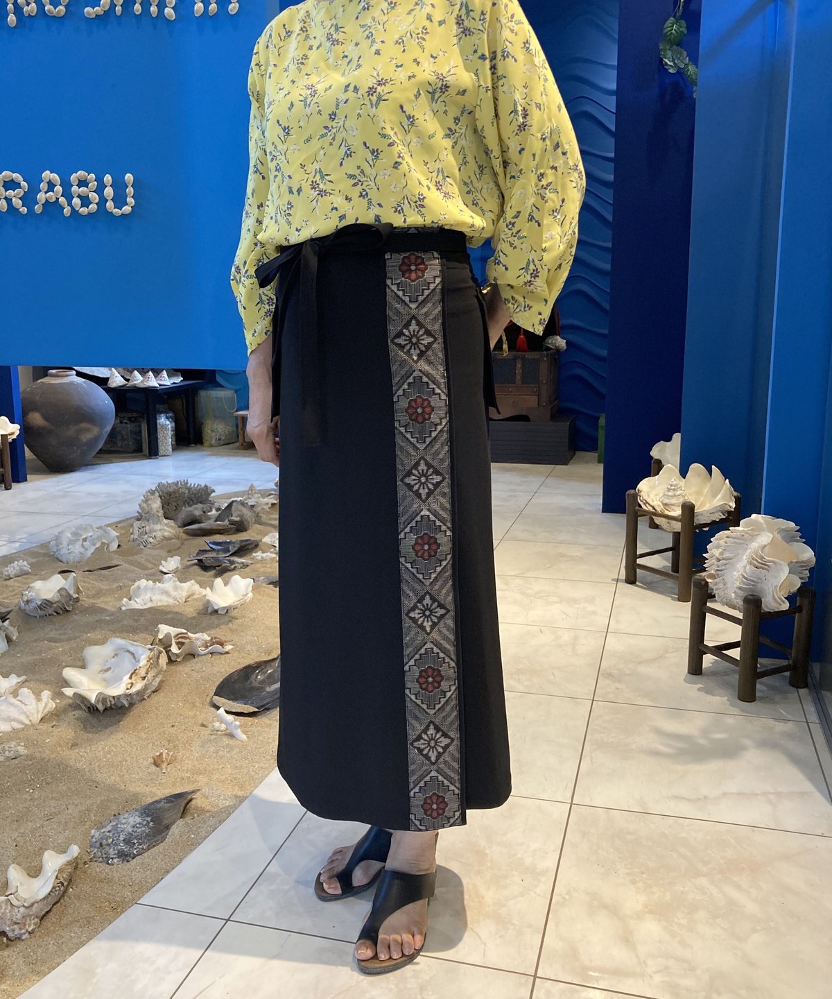 大島紬 龍郷柄 ソムリエエプロン ロング | 天美～あまみん～ 鶴亀笑店