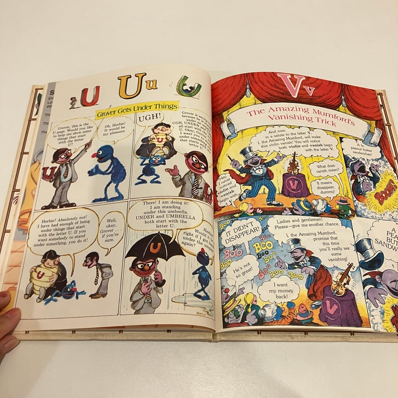 セサミストリート洋書絵本 THE SESAME STREET TREASURY VOLUME.