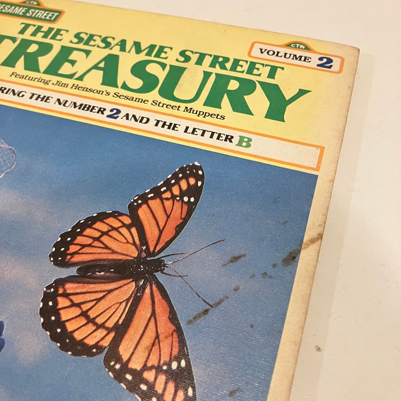 セサミストリート洋書絵本 THE SESAME STREET TREASURY VOLUME.