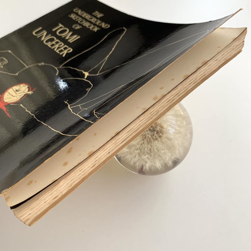 THE UNDERGROUND SKETCHBOOK OF TOMI UNGERER | ま