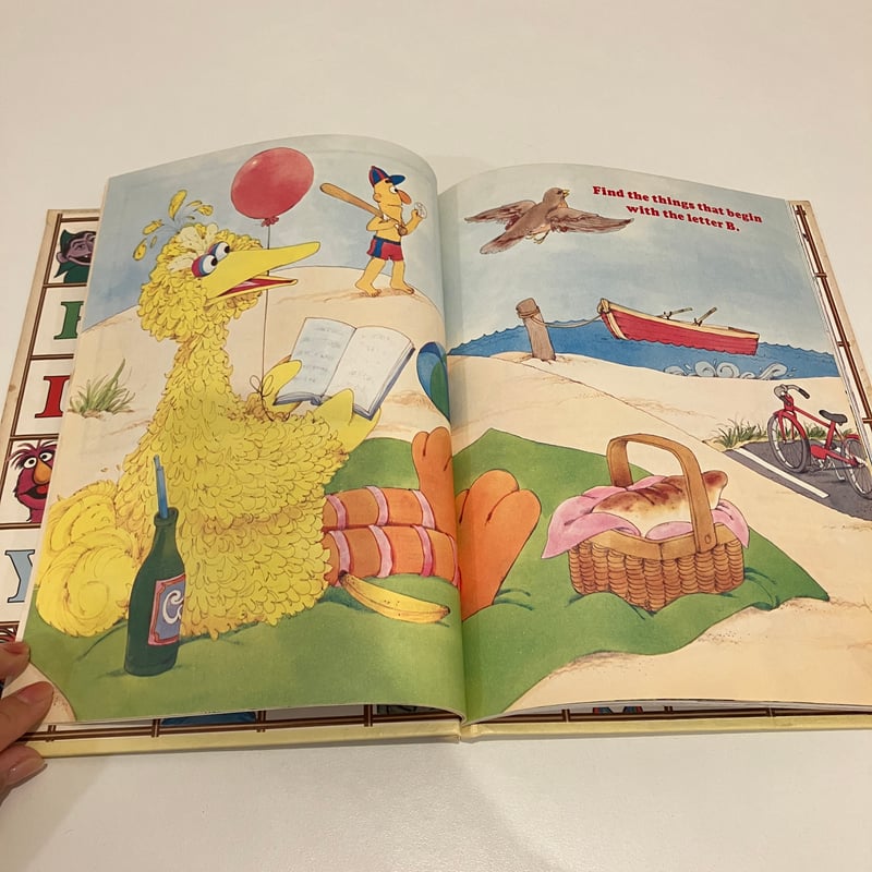 セサミストリート洋書絵本 THE SESAME STREET TREASURY VOLUME.