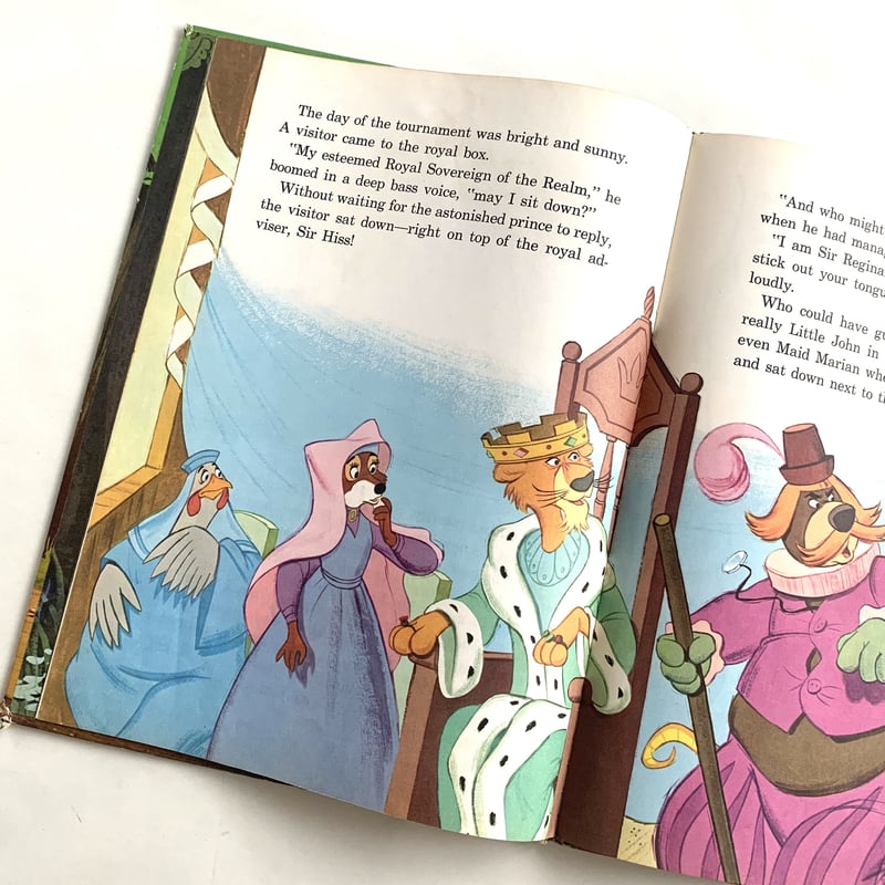 A GOLDEN BOOK WALT DISNEY PRODUCTIONS' Robin Ho