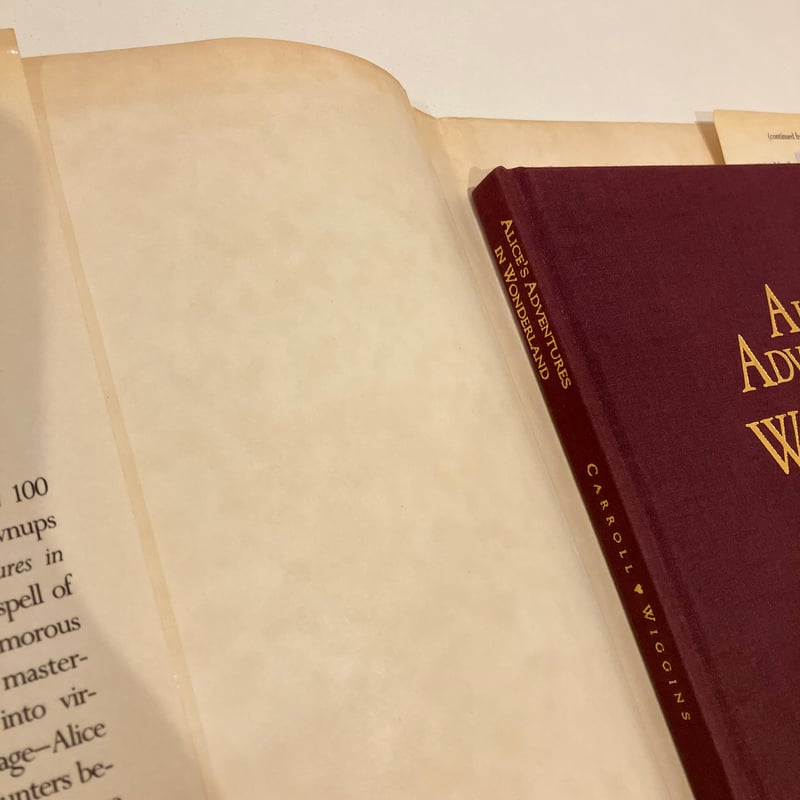 不思議の国のアリス洋書絵本「ALICE'S ADVENTURES IN WONDERLAND」