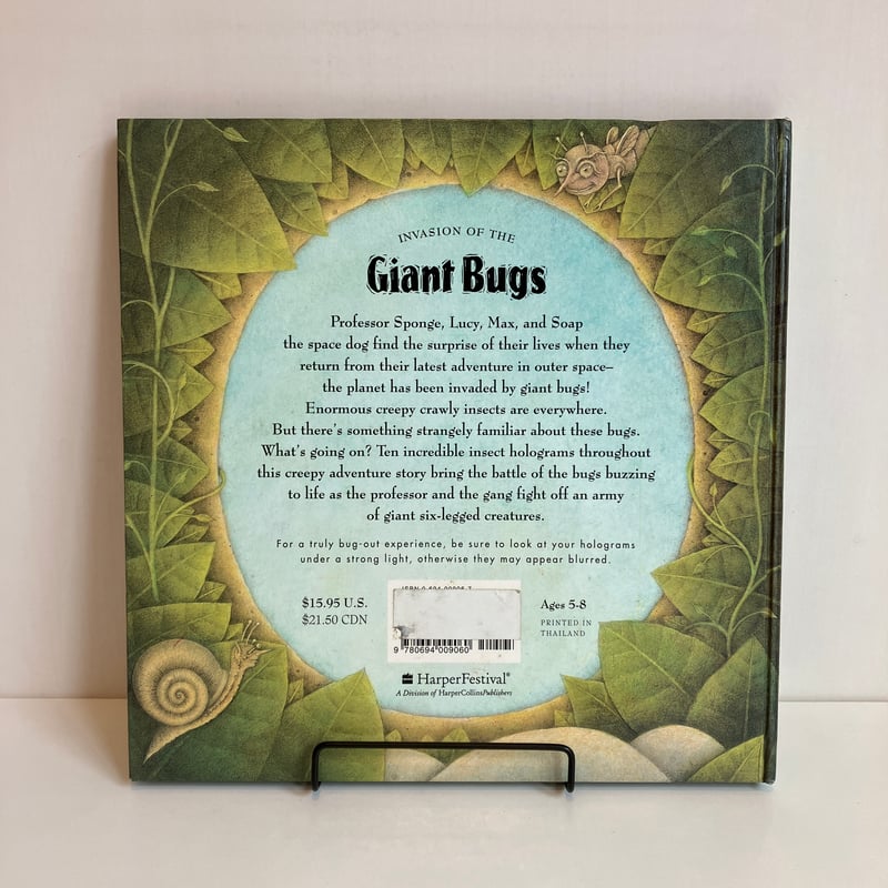 ホログラムしかけ絵本 INVASION OF THE Giant Bugs | まなみ古書店