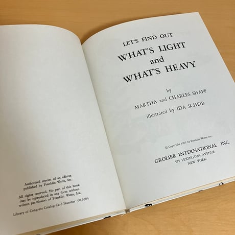 LET'S FIND OUT WHAT'S LIGHT AND WHAT'S HEAVY ソノシート付