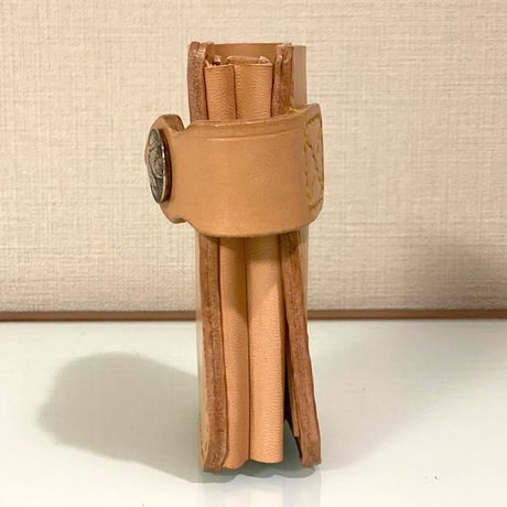 ヌメ革二つ折り財布/手縫い/一点もの