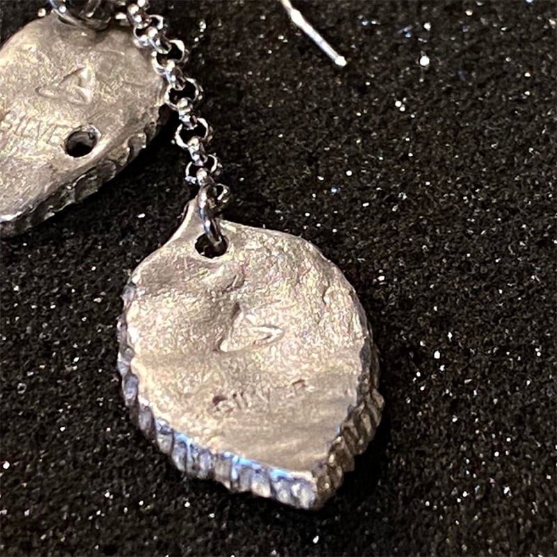 純銀製 揺れるダブルリーフピアス（イヤリング） | 作家作品の発表