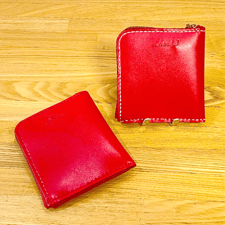 色鮮やかなレッドカラーのハーフ財布/手縫い/一点もの