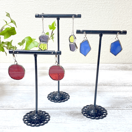 ステンドグラスの ピアス／イヤリング
