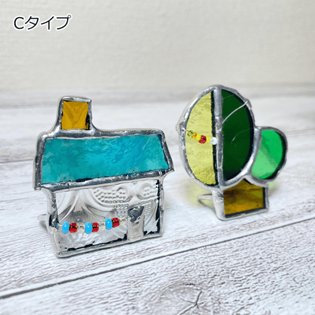 ステンドグラス：びとろたうん《entotsu＋minonaruki》