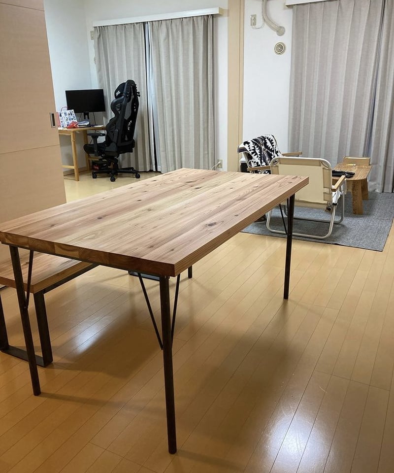 THE TABLE 杉天板 丸棒アイアン脚 | BROOK online store THE TABLE 杉天板 丸棒アイアン脚 | BROOK online store