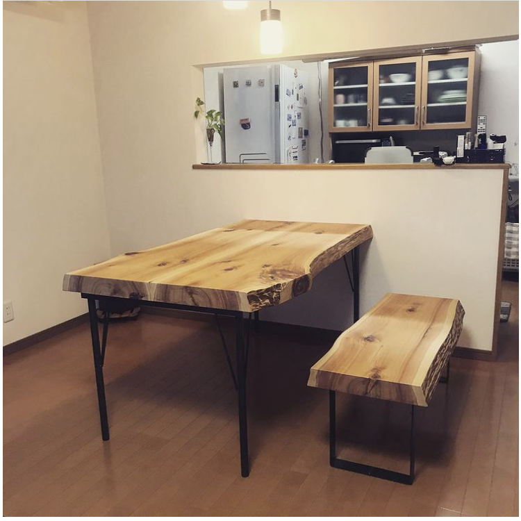 1st TABLE ヒノキ天板 丸棒アイアン脚 | BROOK online store 1st TABLE ヒノキ天板 丸棒アイアン脚 | BROOK online store