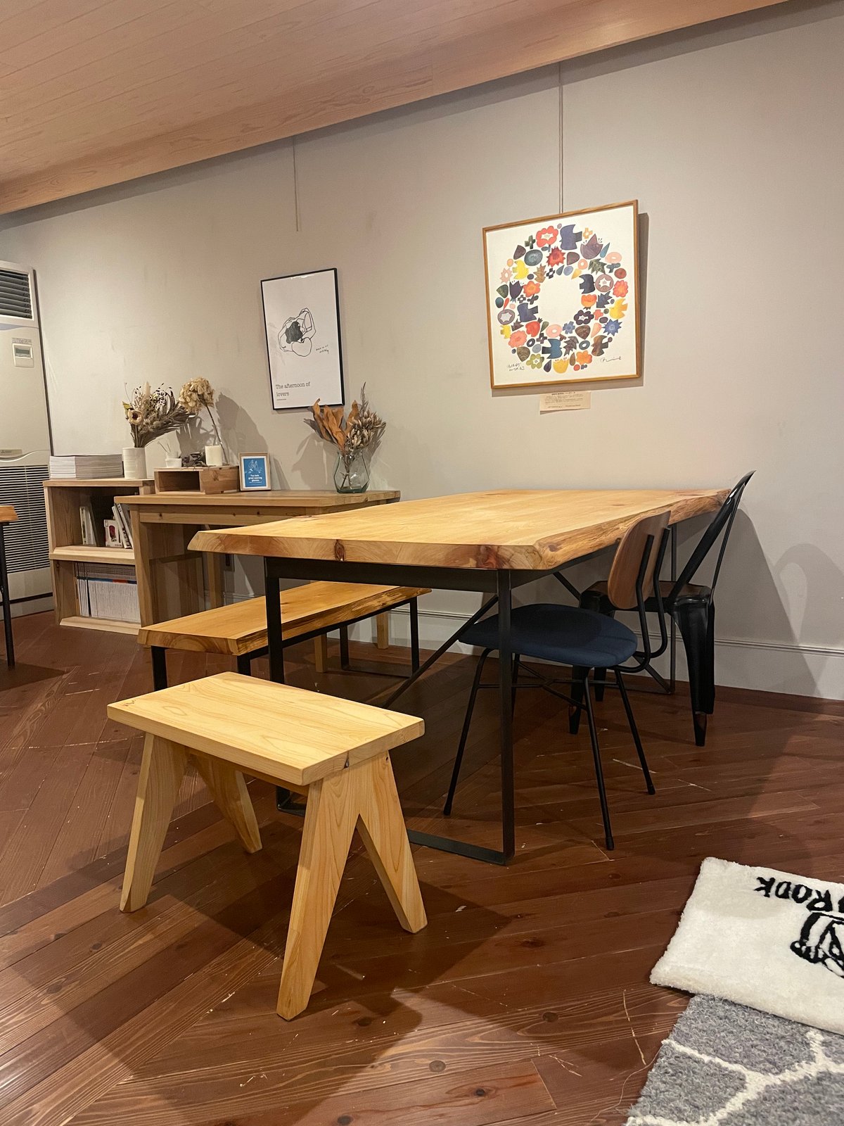 尾鷲ヒノキのベンチスツール | BROOK online store