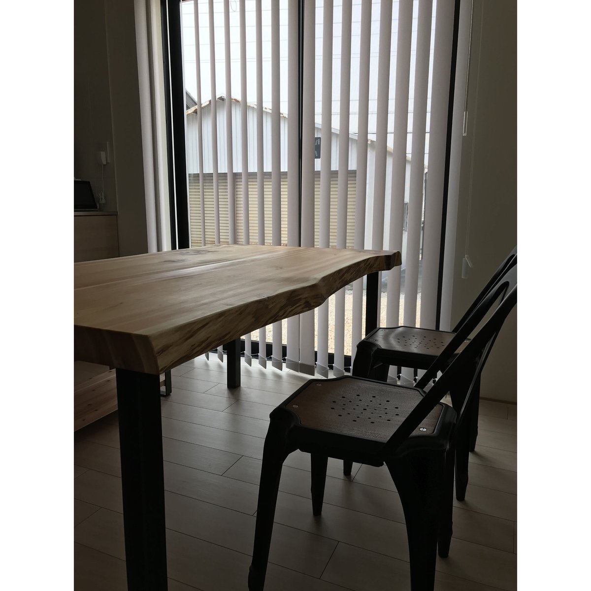 1st TABLE ヒノキ天板 Lアングル脚 | BROOK online store 1st TABLE ヒノキ天板 Lアングル脚 | BROOK online store