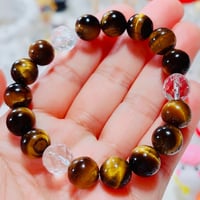 【魂を鼓舞する黄金の眼差し】♡タイガーアイ♡ 10ミリ玉♡～真実を見抜き、道を切り拓く～♡美しいシャトヤンシー（猫目効果）♡内径１５ｃｍ♡