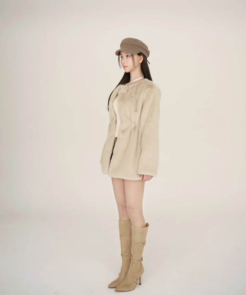 yilon waistmark eco fur coat