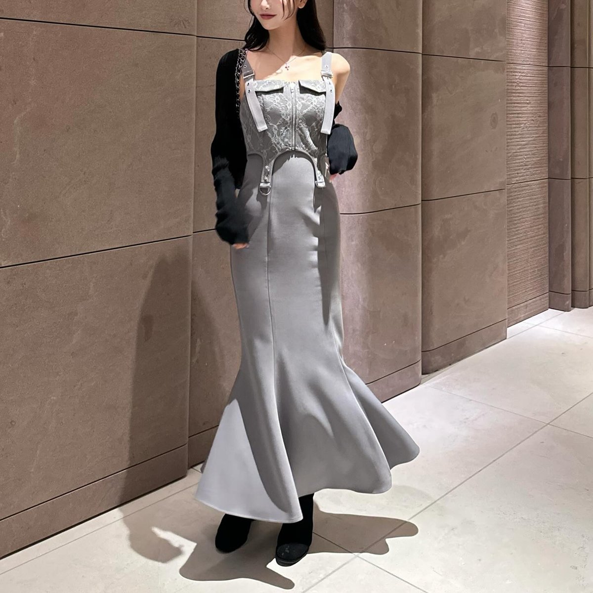 美品】YILON Sidelace piony tops gray(新品 YILON MADE 美品】YILON Sidelace piony tops gray(新品 YILON MADE
