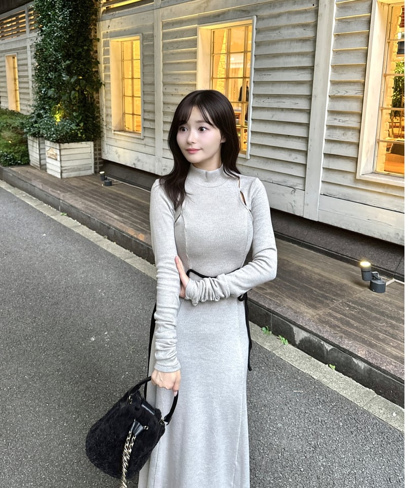 YILON MADE Cutout design OP グレー