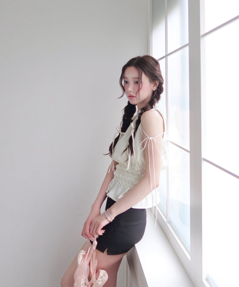 yilon ♡ Satin ribbon tops ピンク