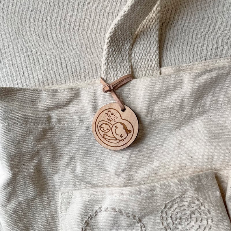 マタニティ キーホルダー チャーム 木製 ひのき 国産 本革 マタニティ