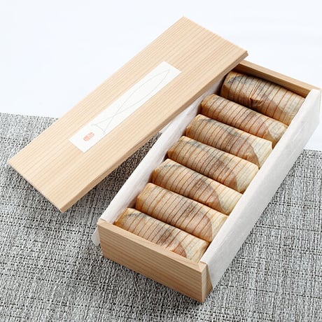 【杉木箱入り】杉鮓 sugizushi 7切　※プレーン・タイプ