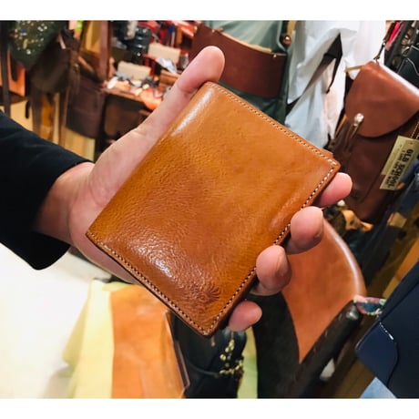 アゴモノガタリ・ヌメ革３連折財布（ミドルサイズ）