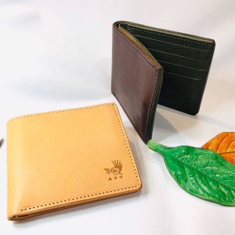 アゴモノガタリ・ヌメ革折財布・札&カード（小銭入れなし）