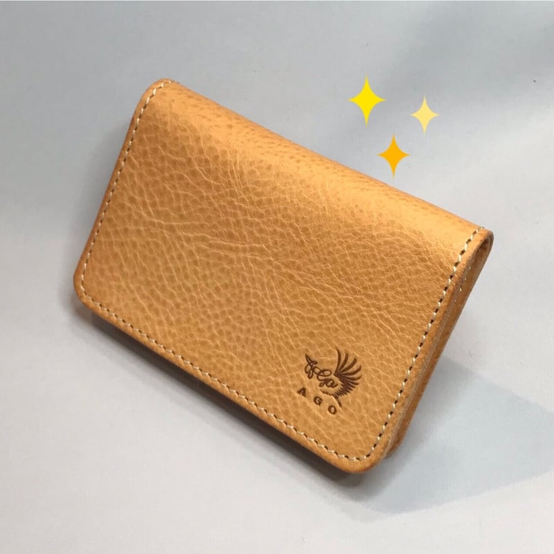 14Kの銀の名刺入れです。アーチストの作品。重いものです。イタリアの物です イタリアレザーの29万通りから選ぶオリジナル名刺ケース