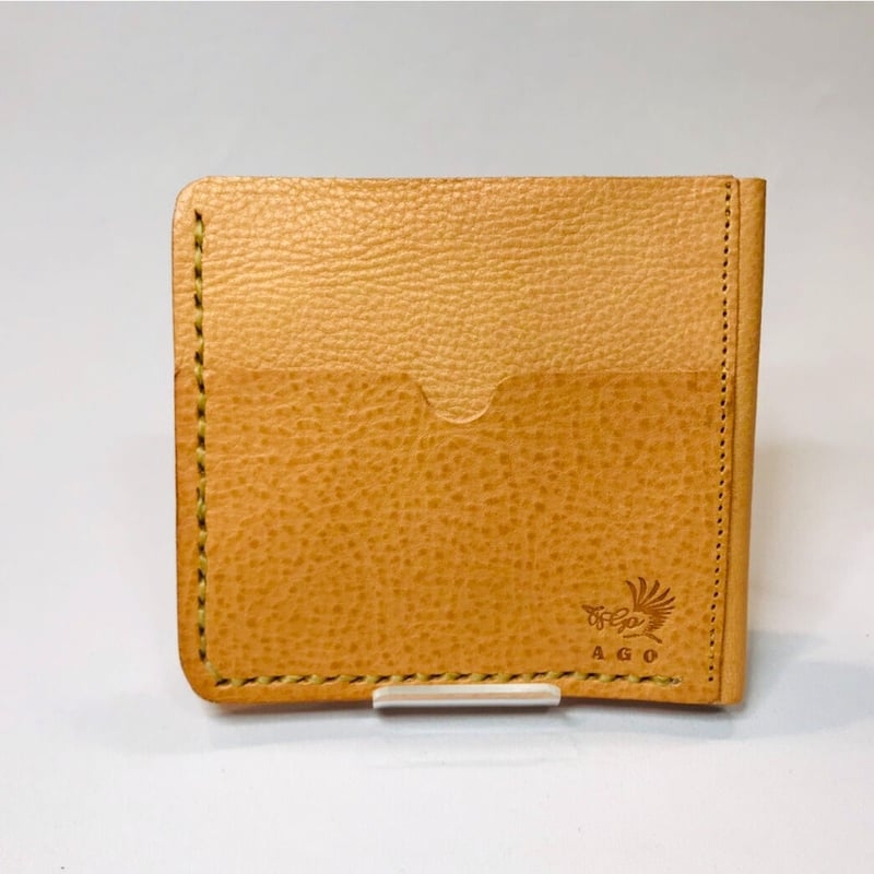 機能性+育てる楽しみ❣️ AGOのヌメ革製ミニ財布