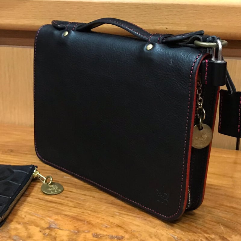 アゴモノガタリ・ヌメ革システム手帳ケース（バイブルサイズ