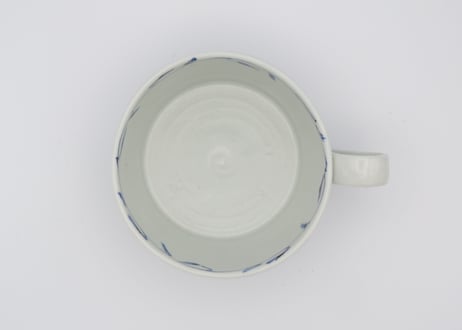 松尾貞一郎　色絵磁器凌ぎスープカップ19