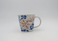 山本博　色絵半磁器クレマチスマグカップ、ピンク