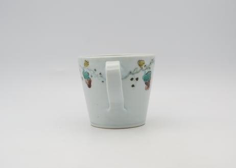 清水なお子　色絵磁器ぶどう紋マグ