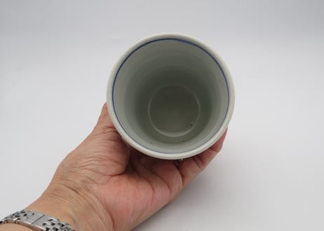 山本博　染付け半磁器クレマチスフリーカップ、ピンク