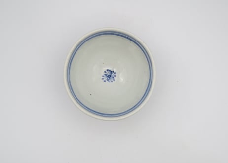 山本博　色絵半磁器クレマチス飯碗小