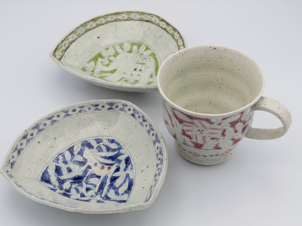松尾三希子 半磁器青色三角皿 | 工藝舎 オンラインショップ