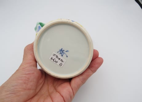 古川桜　色絵磁器ボタニカル散らしマグA