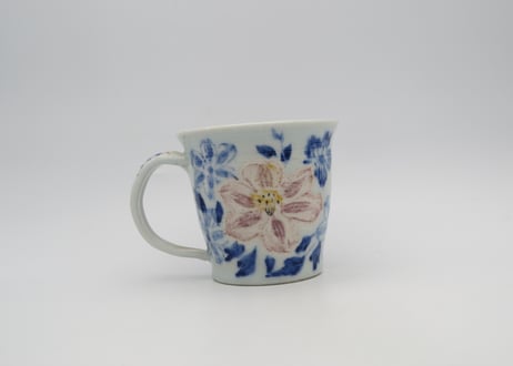 山本博　色絵半磁器クレマチスマグカップ、ピンク