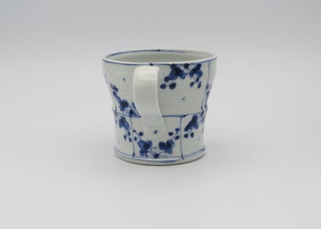 松尾貞一郎　染付磁器花紋マグ15