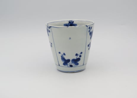 松尾貞一郎　染付磁器菊紋マグ12