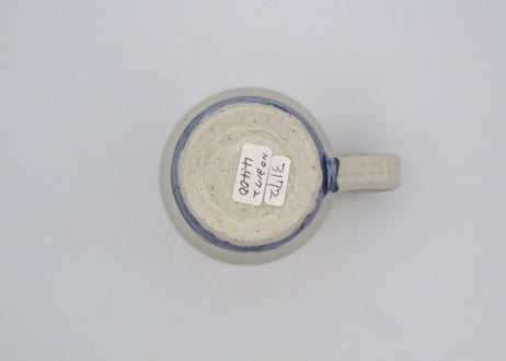 東まり子　磁器のマグ3172
