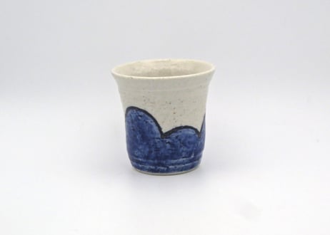 東まり子　磁器のマグ3172