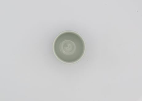 高橋宏彰　染付け磁器四角紋杯