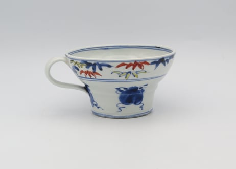 松尾貞一郎　色絵磁器赤絵マグN4