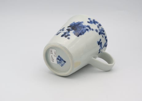 松尾貞一郎　染付磁器つる花マグ14