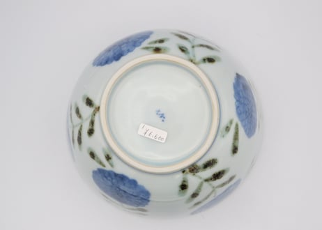 清水なお子　染付鉄絵磁器花唐草面鉢