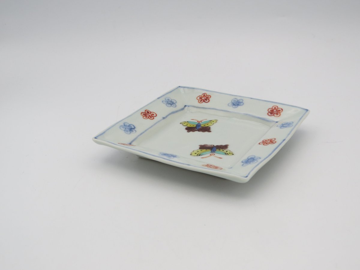 高橋宏彰 色絵磁器花蝶紋角皿 | 工藝舎 オンラインショップ