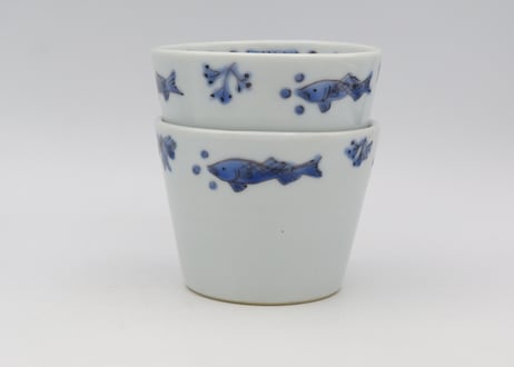 清水なお子　色絵染付け蕎麦ちょく 魚藻紋