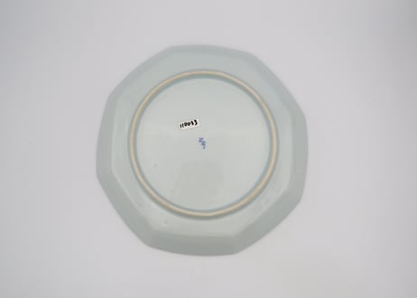清水なお子　染付け磁器梅紋紋八角皿